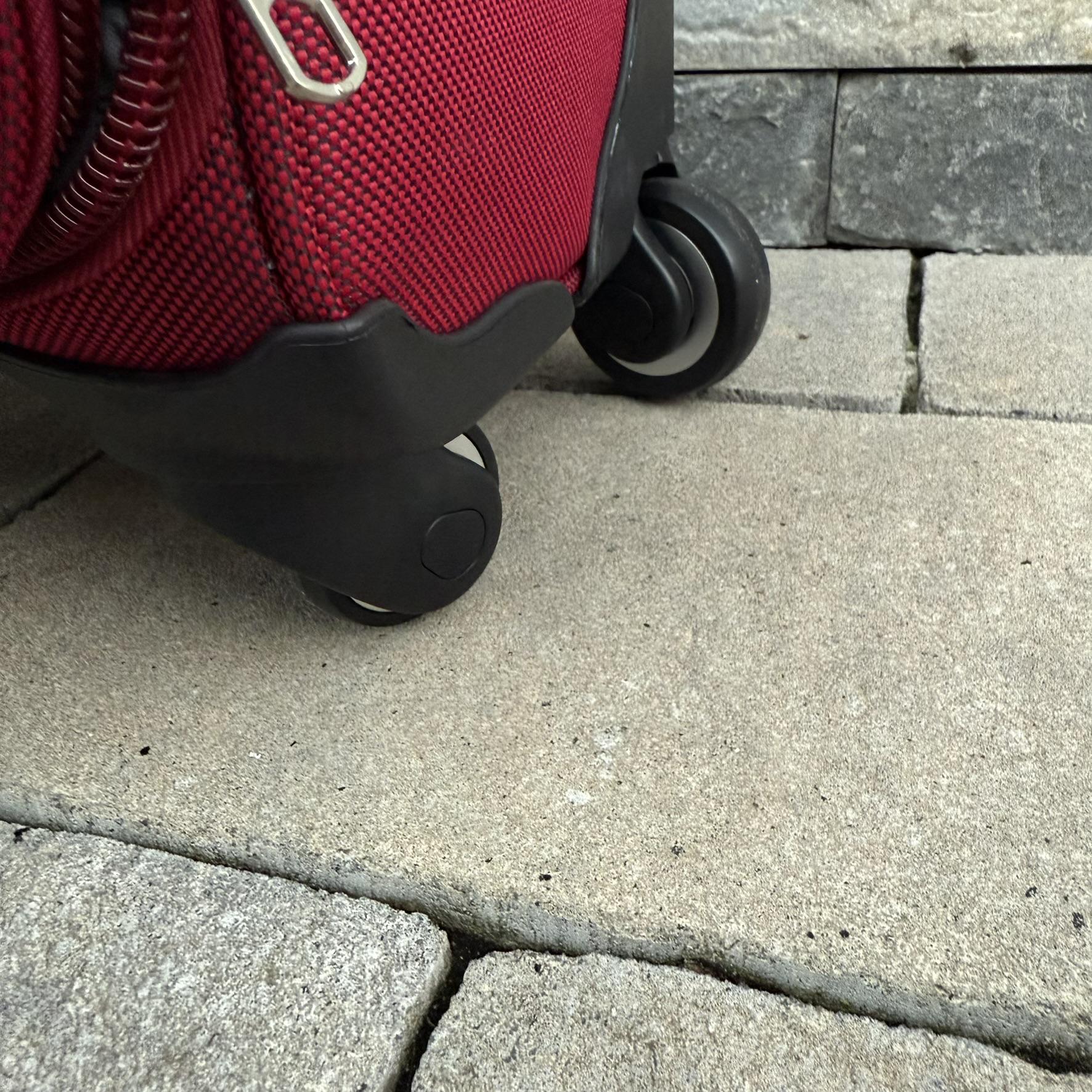 Валіза тканинна на 4 колесах Wings 1708 S Бордовий (30631209) - фото 7 Валіза тканинна на 4 колесах Wings 1708 S Бордовий (30631209) - фото 7