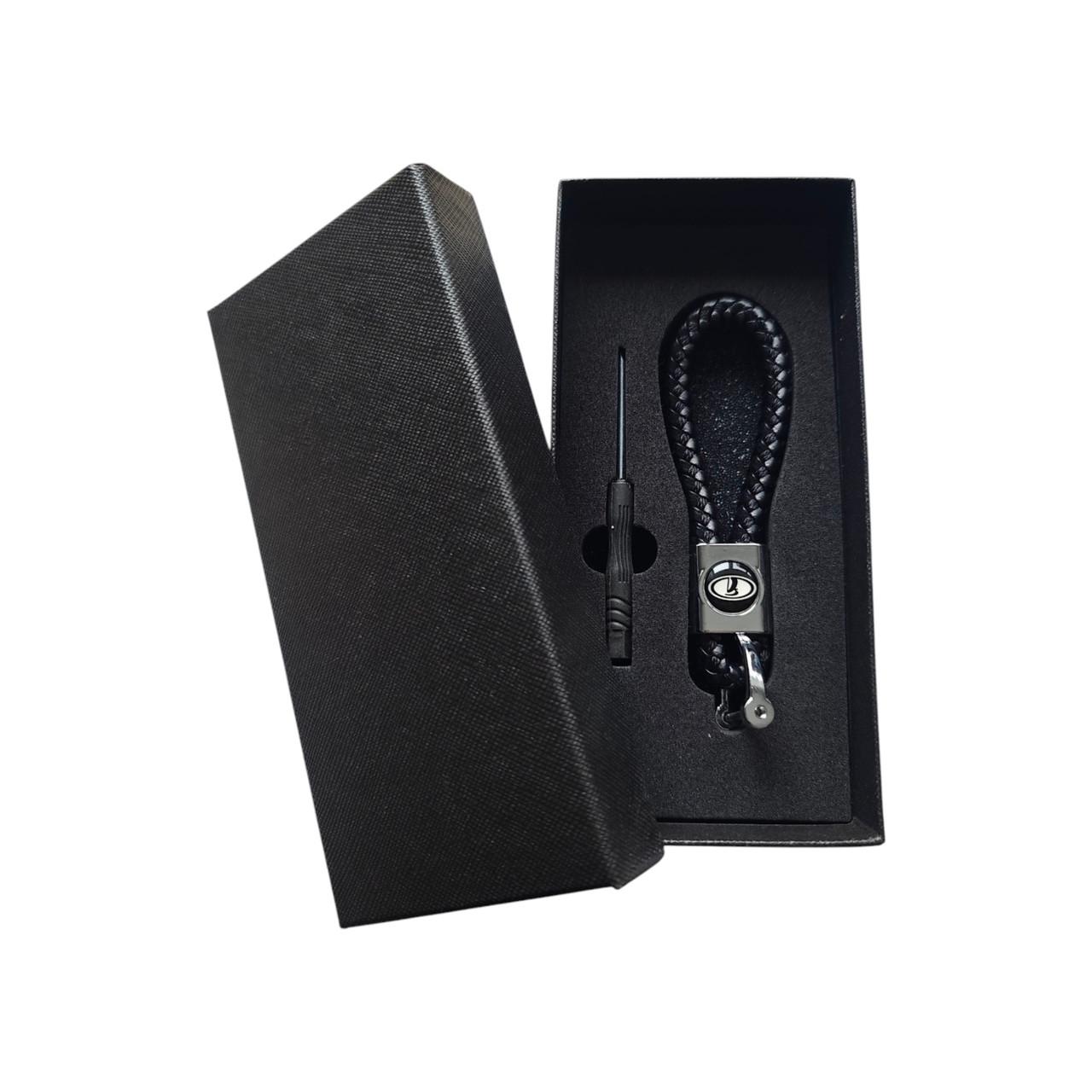 Брелок автомобильный Lada кожаный с карабином (1721040899)