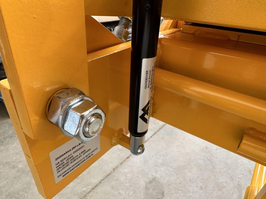 Листозгинальний верстат Dachdecker ZRF-LM-2250/1,0 - фото 7 Листозгинальний верстат Dachdecker ZRF-LM-2250/1,0 - фото 7