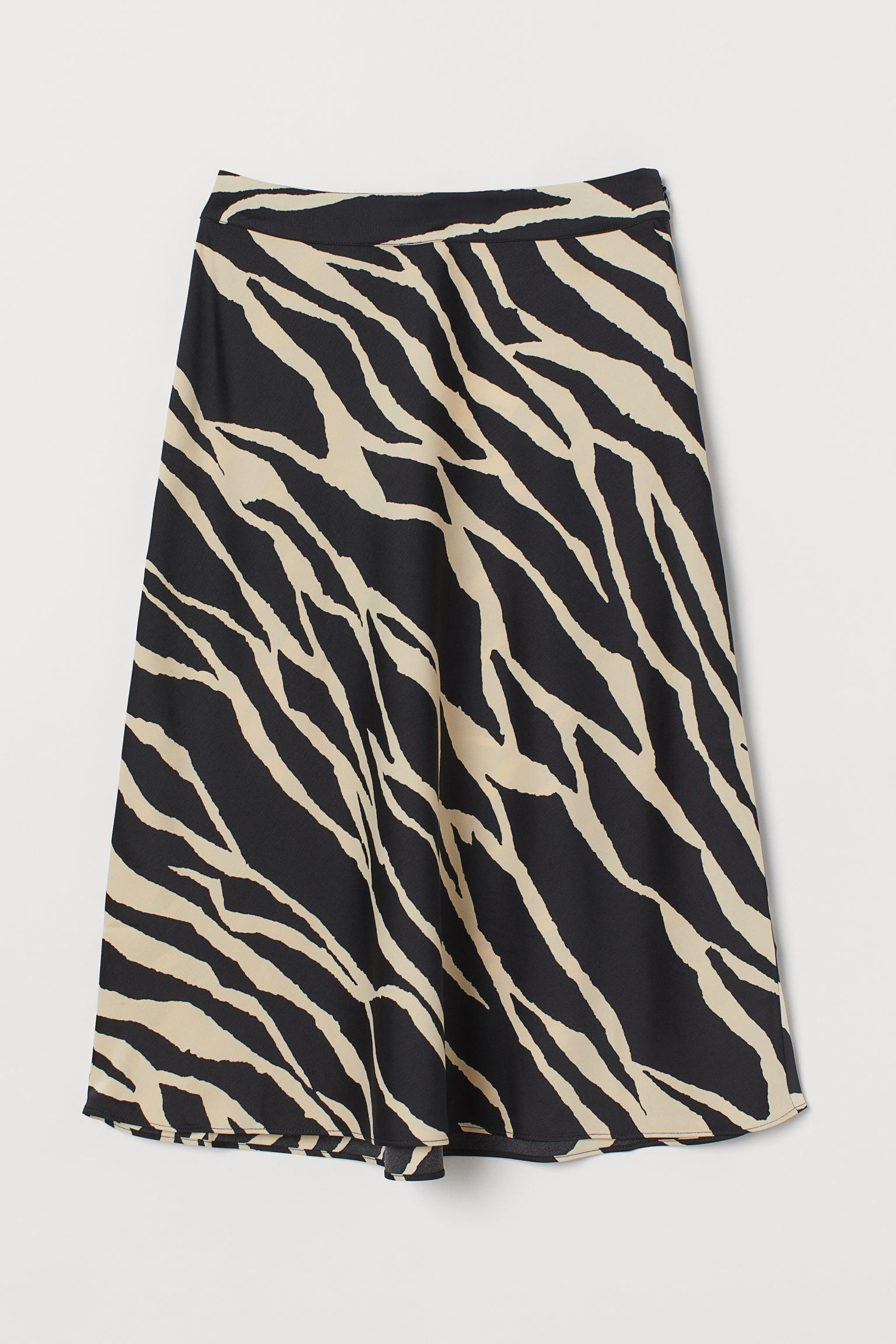 Юбка атласная р. 42 Молочно-черный (8920931wer)