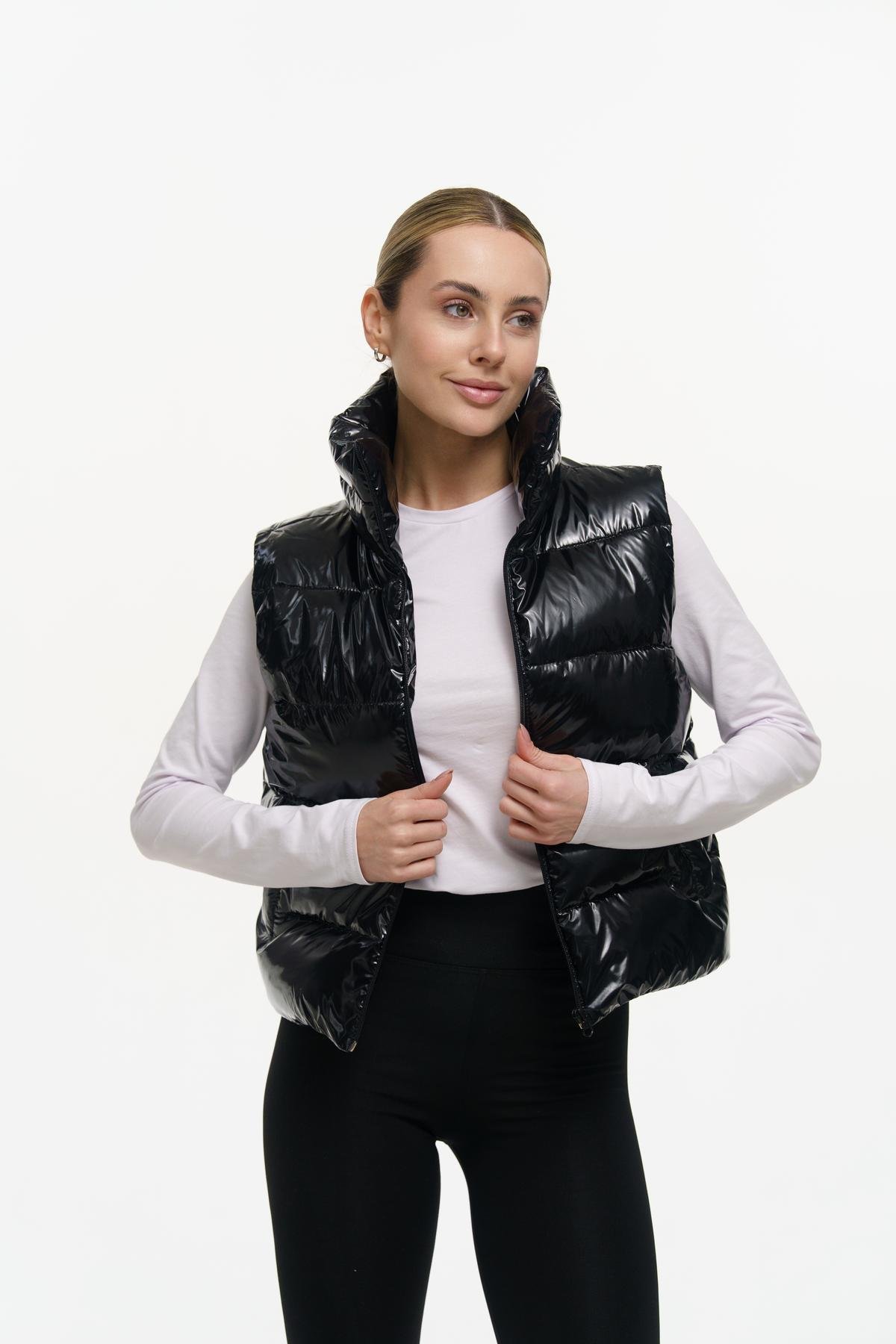 Жилетка жіноча укорочена Intruder Lola з утепленням XS-S Чорний глянець (1343916509/1/1) - фото 8 Жилетка жіноча укорочена Intruder Lola з утепленням XS-S Чорний глянець (1343916509/1/1) - фото 8