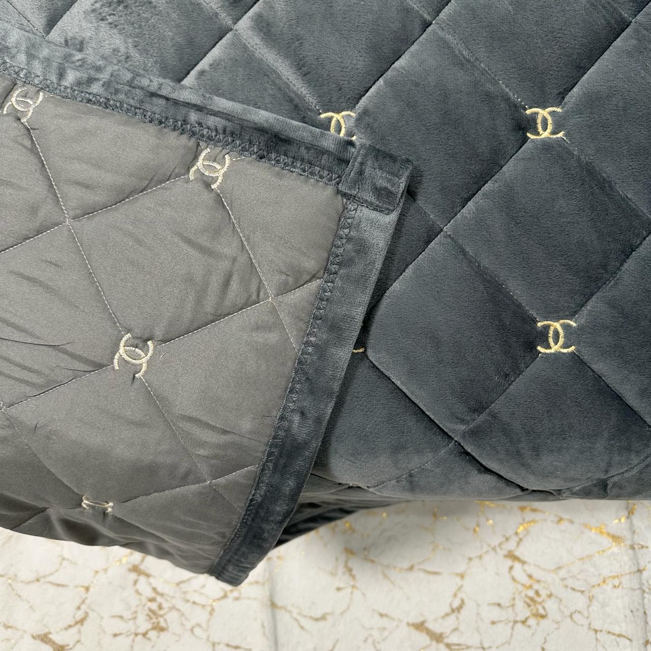 Покривало на ліжко велюрове полуторне 150x210 см Графітовий (28821669) - фото 6