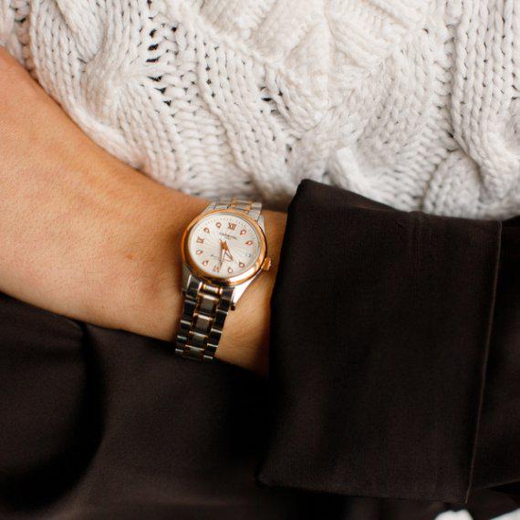 Часы наручные механические женские Carnival White с прочным сапфировым стеклом и фирменной двухуровневой застежкой (107-96-8709) - фото 6