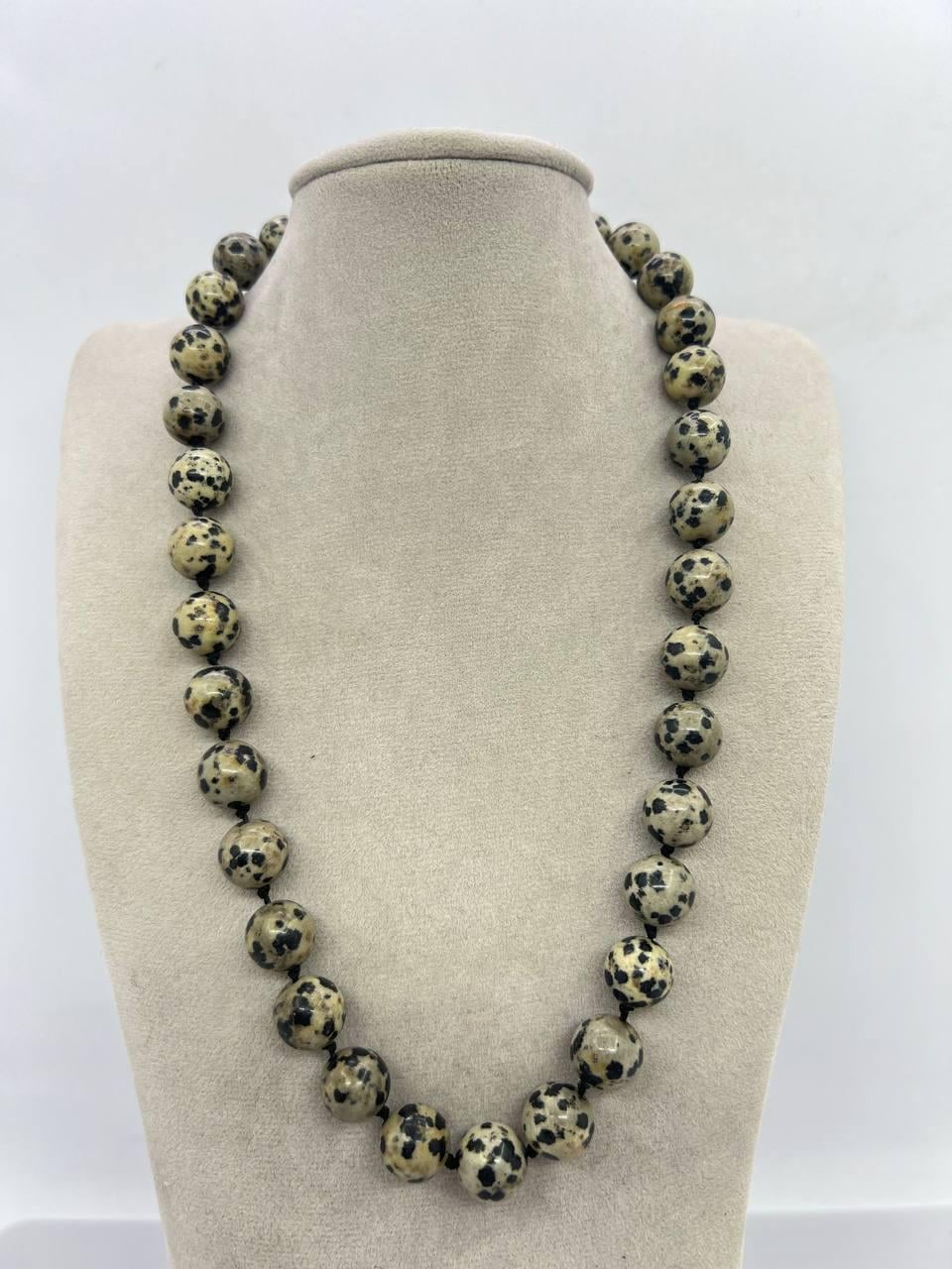 Бусы яшма далматинец 12 мм 46 см Разноцветный (11488)