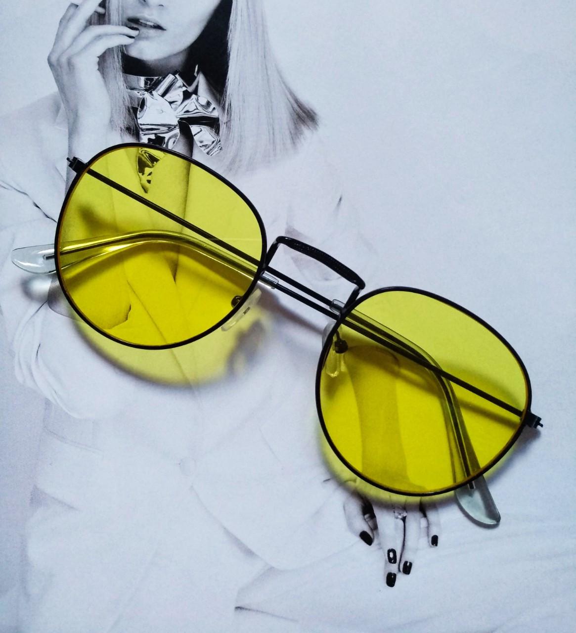 Солнцезащитные ретро очки Желтый с черным