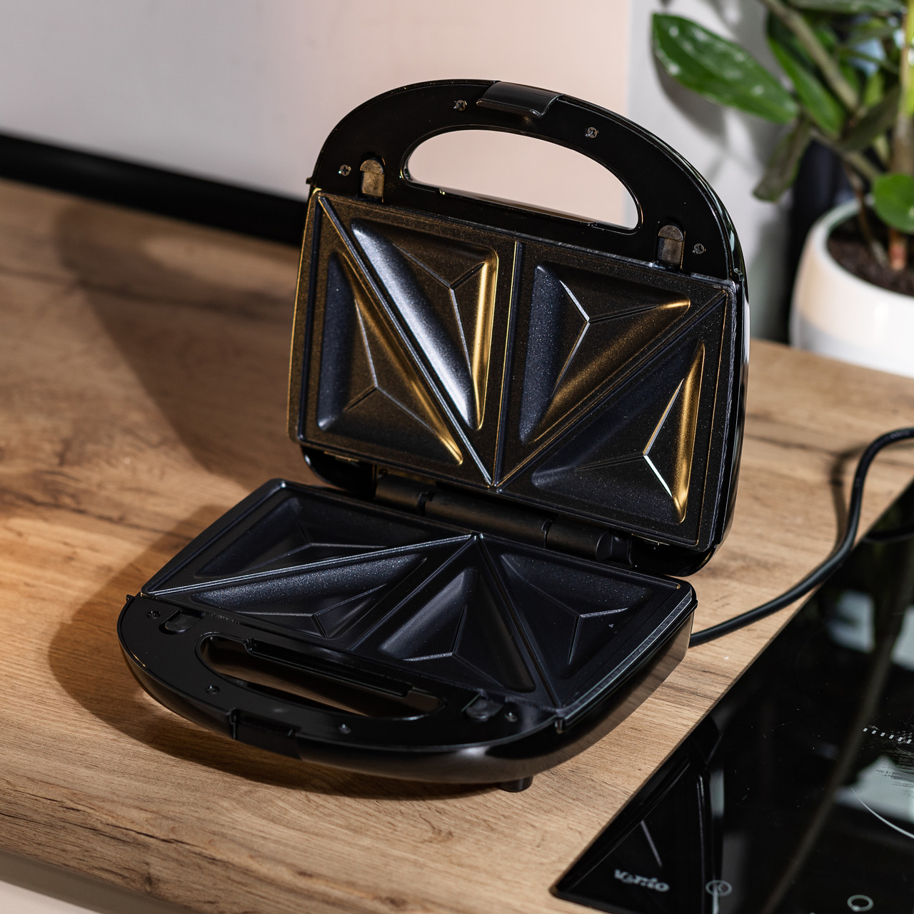 Мультипекар универсальный Sokany SK-908 6в1 для вафель/орехов/сэндвичей 750 Вт Черный (SK-908) - фото 15 Мультипекар универсальный Sokany SK-908 6в1 для вафель/орехов/сэндвичей 750 Вт Черный (SK-908) - фото 15