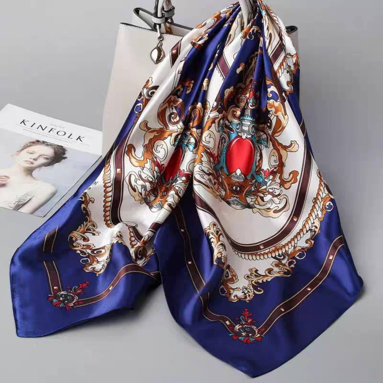 Платок винтажный шелковый Jago Абстракция с цепочками 90х90 см Синий - фото 5