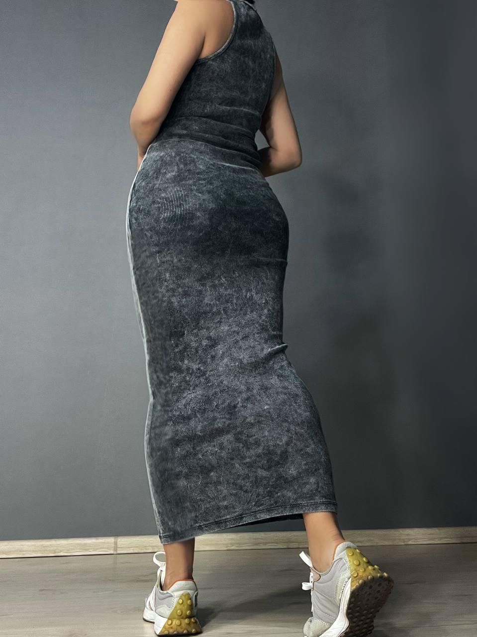 Платье женское MMC 240030 длинное в рубчик OS Черный (26938687) - фото 2