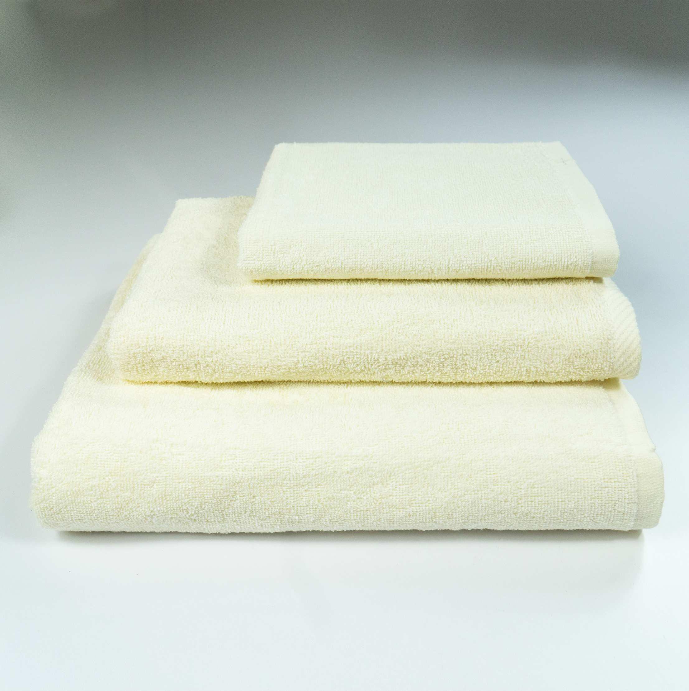Набор полотенец махровых GM Textile 40х70 см/50х90 см/70х140 см 3 шт. Ванильный (rm400-k-vanila)