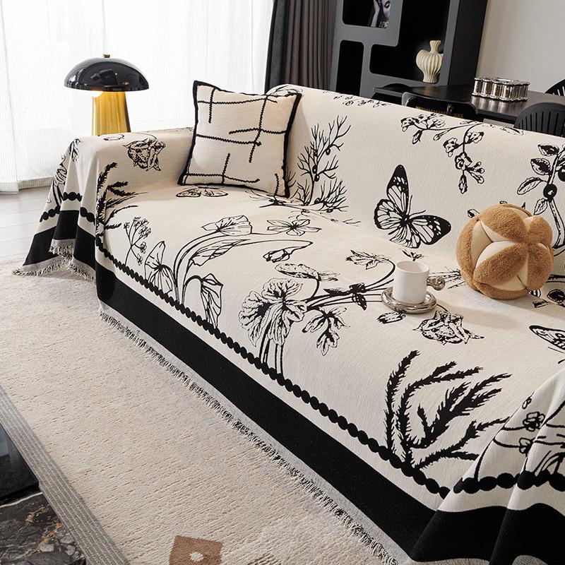 Плед покрывало на диван и кровать для мягкой мебели узор бабочка 180х230 см Черный