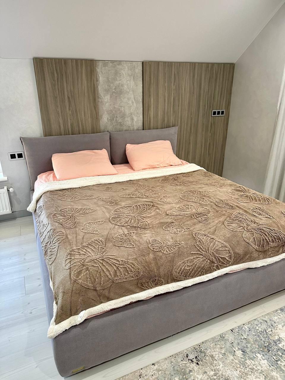 Покривало велюрове еко-овчина 200х220 см Коричневий (Д-al-ovchina-pled-002-04) - фото 1 Покривало велюрове еко-овчина 200х220 см Коричневий (Д-al-ovchina-pled-002-04) - фото 1