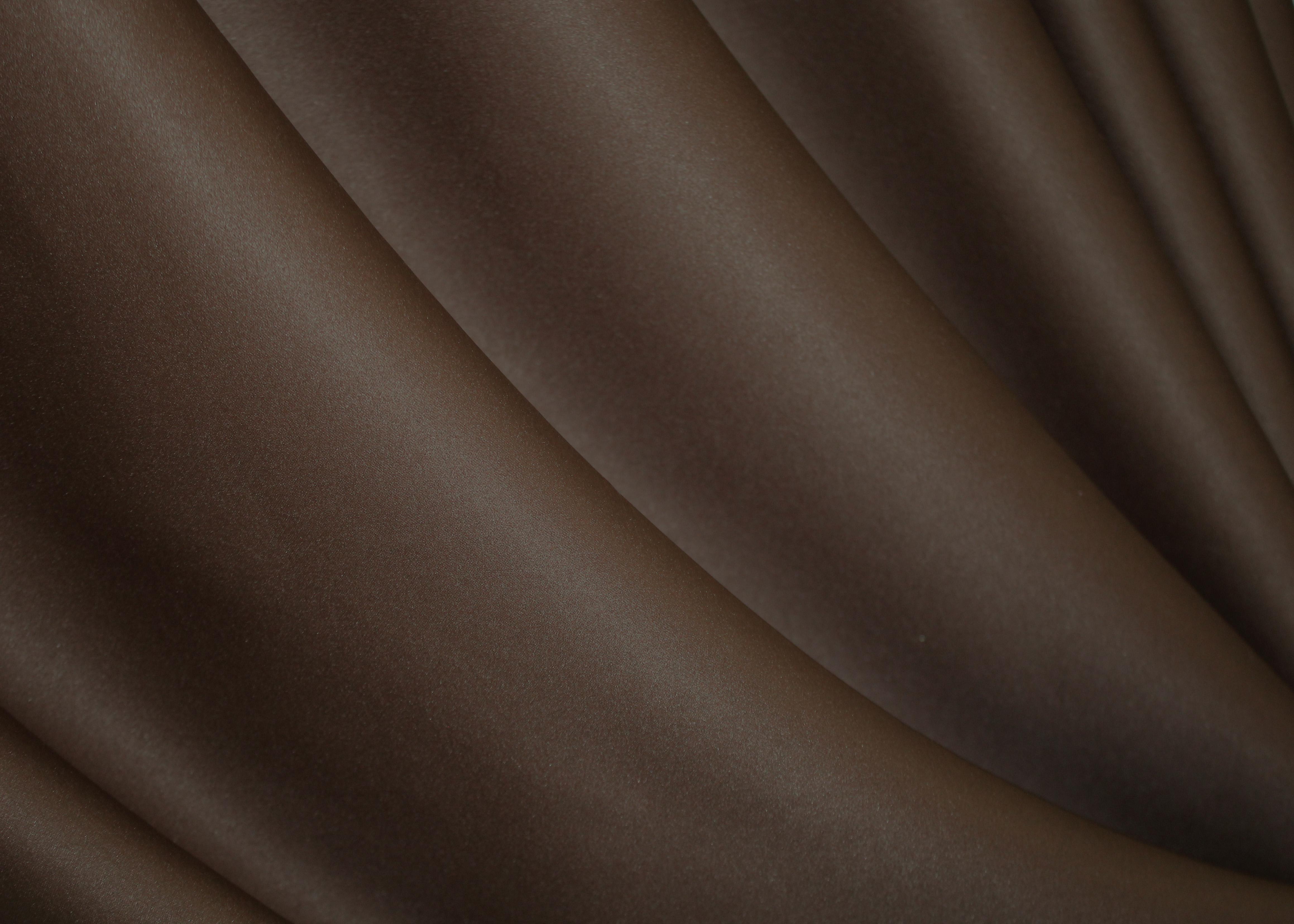 Комплект готовых штор VR-Textil Блэкаут Midnight №1677ш 100х290 см 2 шт. Коричневый (31-052) - фото 6 Комплект готовых штор VR-Textil Блэкаут Midnight №1677ш 100х290 см 2 шт. Коричневый (31-052) - фото 6