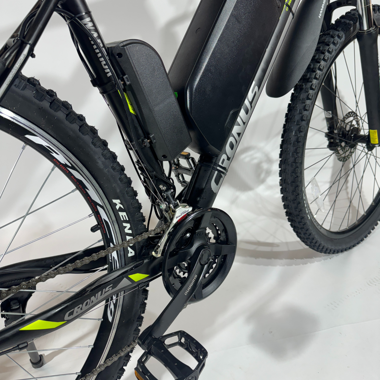 Велосипед Cronus Warrior 2022 29" 21" Black/Light green - фото 4 Велосипед Cronus Warrior 2022 29" 21" Black/Light green - фото 4