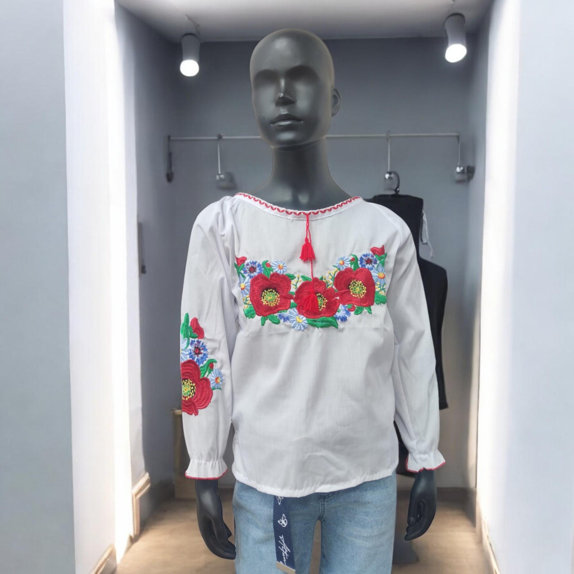 Вышиванка для девочки Three Red Poppies традиционная украинская 98 см (T_V0914DR_98) - фото 2 Вышиванка для девочки Three Red Poppies традиционная украинская 98 см (T_V0914DR_98) - фото 2