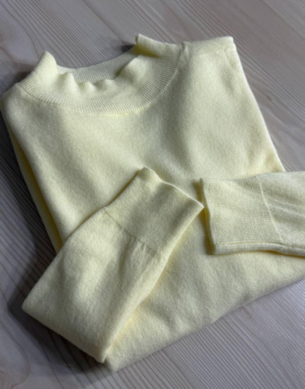 Светр жіночий A-N 106 водолазка гольф з коміром стійкою базовий OS Жовтий (5410) - фото 5 Светр жіночий A-N 106 водолазка гольф з коміром стійкою базовий OS Жовтий (5410) - фото 5