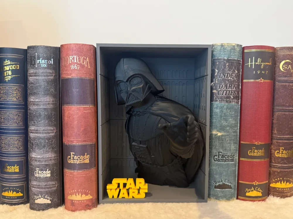 Вставка між книгами декоративна Book Nook Star Wars Дарт Вейдер (35335515)