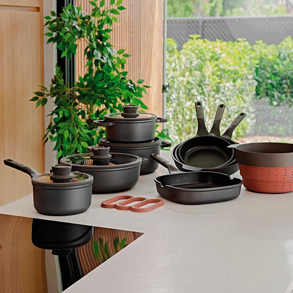 Сковорода без крышки BergHOFF Leo Stone+ 24 см (3950587) - фото 4 Сковорода без крышки BergHOFF Leo Stone+ 24 см (3950587) - фото 4