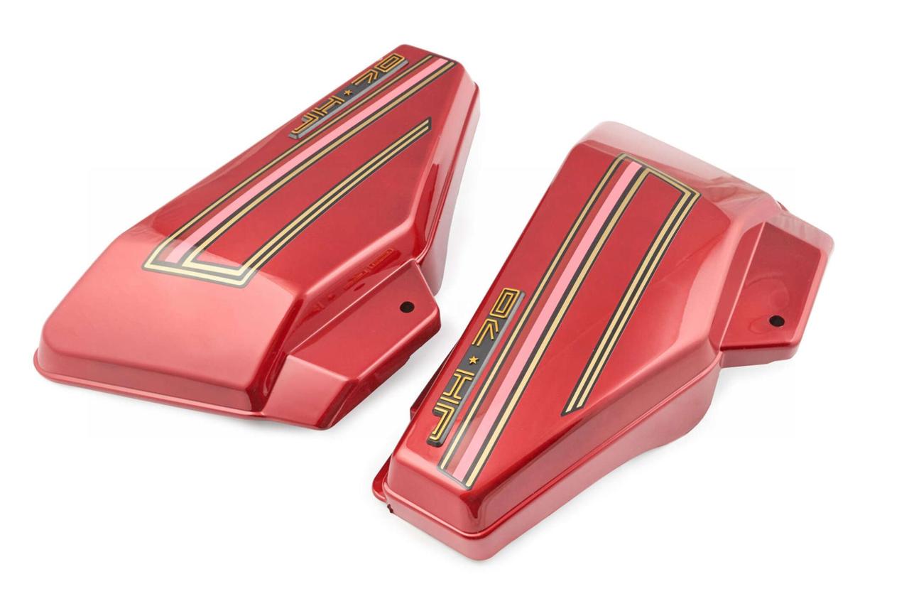 Защитный пластик ZZQ Alpha сбоку на бардачок Красный (2219006033)