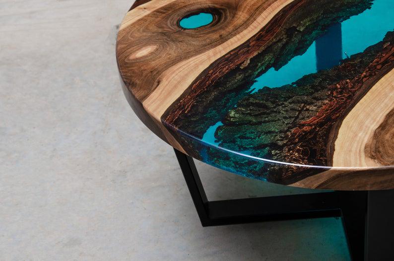 Стол журнальный Сан-Франциско дизайнерский река круглый из прозрачной эпоксидная смолы и массива ореха 700х480 мм - фото 6 Стол журнальный Сан-Франциско дизайнерский река круглый из прозрачной эпоксидная смолы и массива ореха 700х480 мм - фото 6