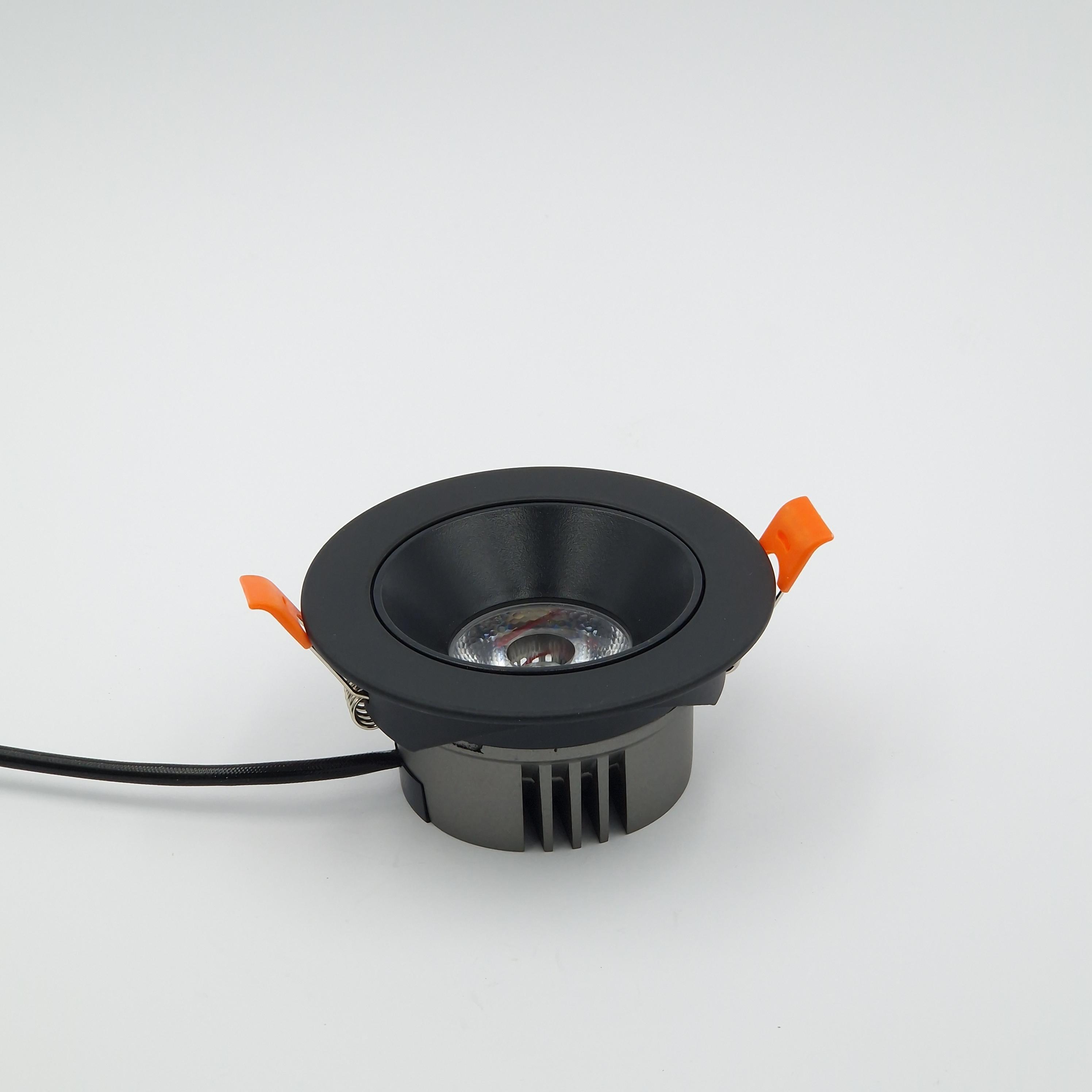 Светильник точечный врезной Light Club 12 Вт 4000 К Черный (LTR-304A-12-4-BK) - фото 6 Светильник точечный врезной Light Club 12 Вт 4000 К Черный (LTR-304A-12-4-BK) - фото 6