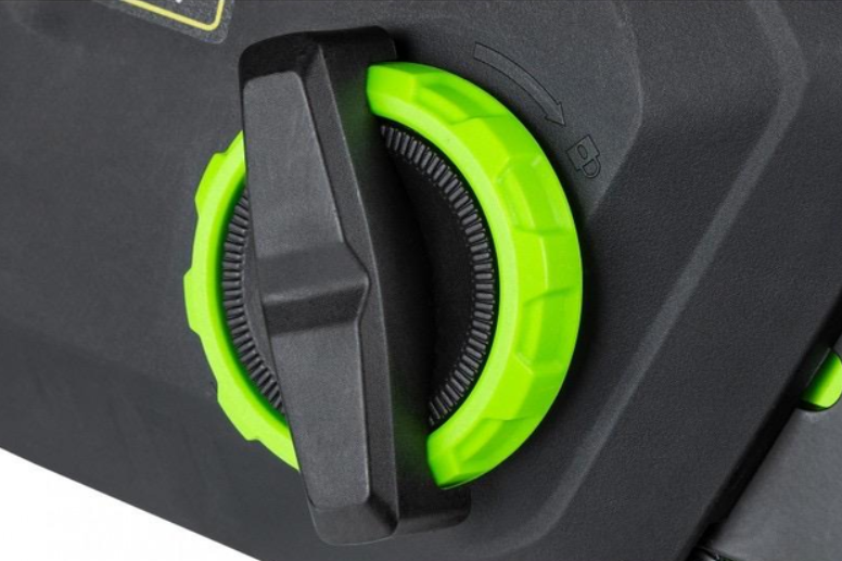 Пила цепная аккумуляторная ASAKA ASCCS16-42V зарядное устройство и 2 АКБ 4А/ч 42 В - фото 9 Пила цепная аккумуляторная ASAKA ASCCS16-42V зарядное устройство и 2 АКБ 4А/ч 42 В - фото 9