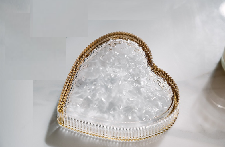 Блюдо Серце 11453 18,2х19 см Золотистий (4571571) Блюдо Серце 11453 18,2х19 см Золотистий (4571571)