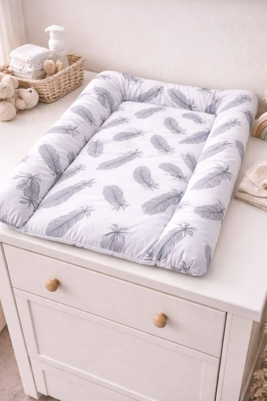 Матрас для пеленания BST с бортами синтепон съемный универсальный 70х55 см Белый/Серый (1875669104)