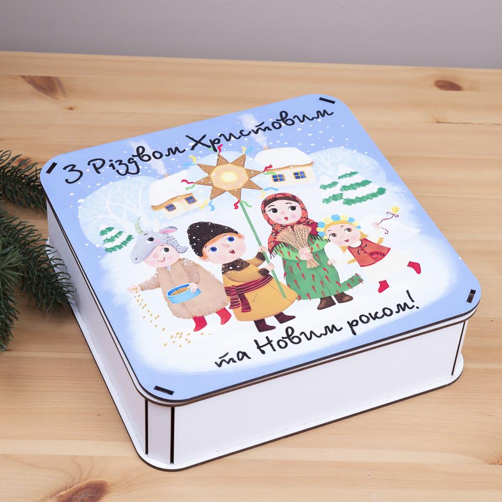 Коробка квадратная Новогодняя колядка (6965-26) - фото 1
