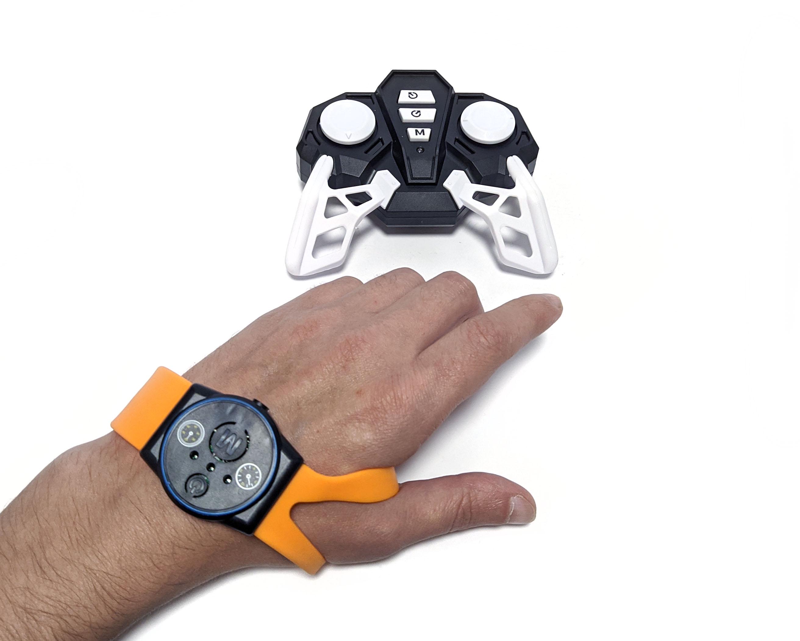 Трюковая машинка перевертыш 15 см JZL сенсорный пульт Серый (04921s) - фото 8 Трюковая машинка перевертыш 15 см JZL сенсорный пульт Серый (04921s) - фото 8