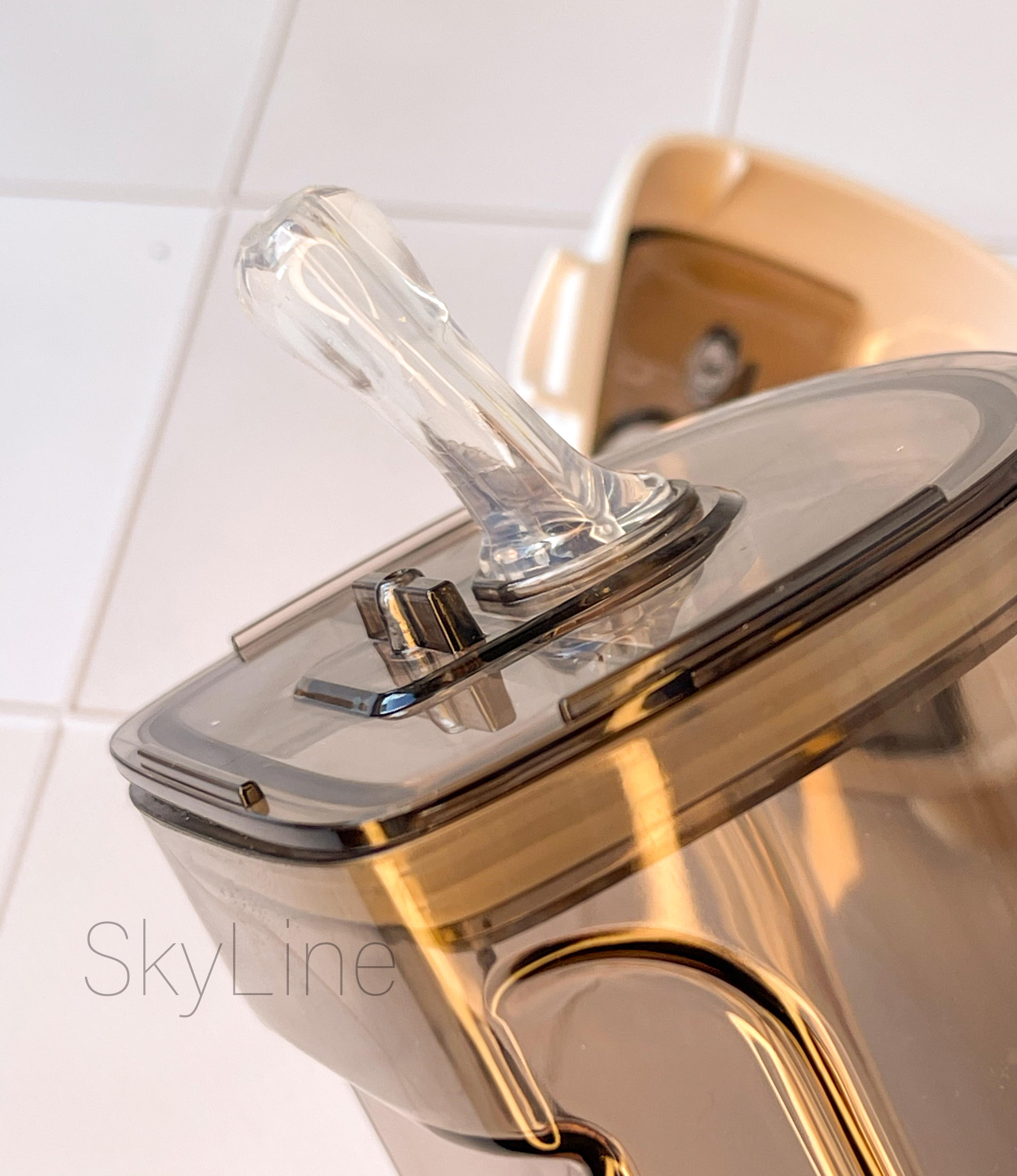 Детская бутылка автобус для воды Ardesto Bear Bus со шнурочком и наклейками 500 мл Бежевый - фото 4