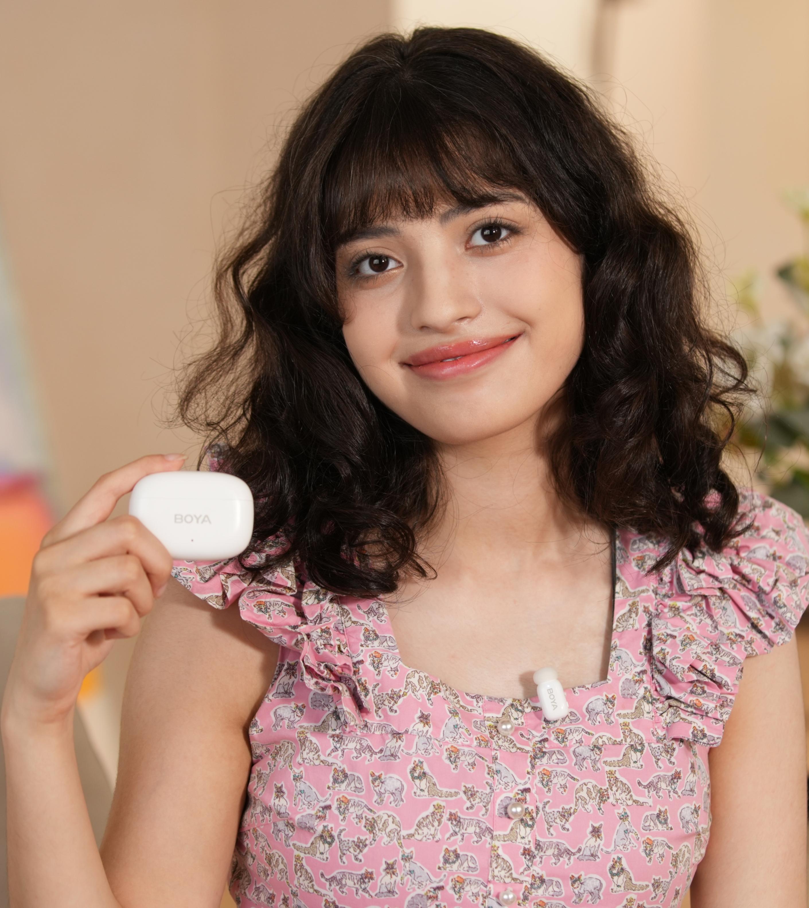 Микрофон петличный Boya mini COMBO Lightning+Type C 2 шт. White (50046) - фото 3 Микрофон петличный Boya mini COMBO Lightning+Type C 2 шт. White (50046) - фото 3