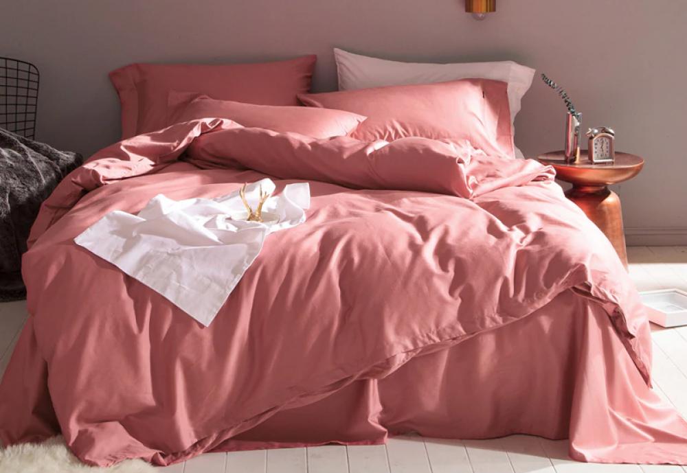 Комплект постільної білизни на резинці Моно №132 сатин Premium сімейний/наволочки 50х70/70х70 см Tez Rose (5623) - фото 1 Комплект постільної білизни на резинці Моно №132 сатин Premium сімейний/наволочки 50х70/70х70 см Tez Rose (5623) - фото 1