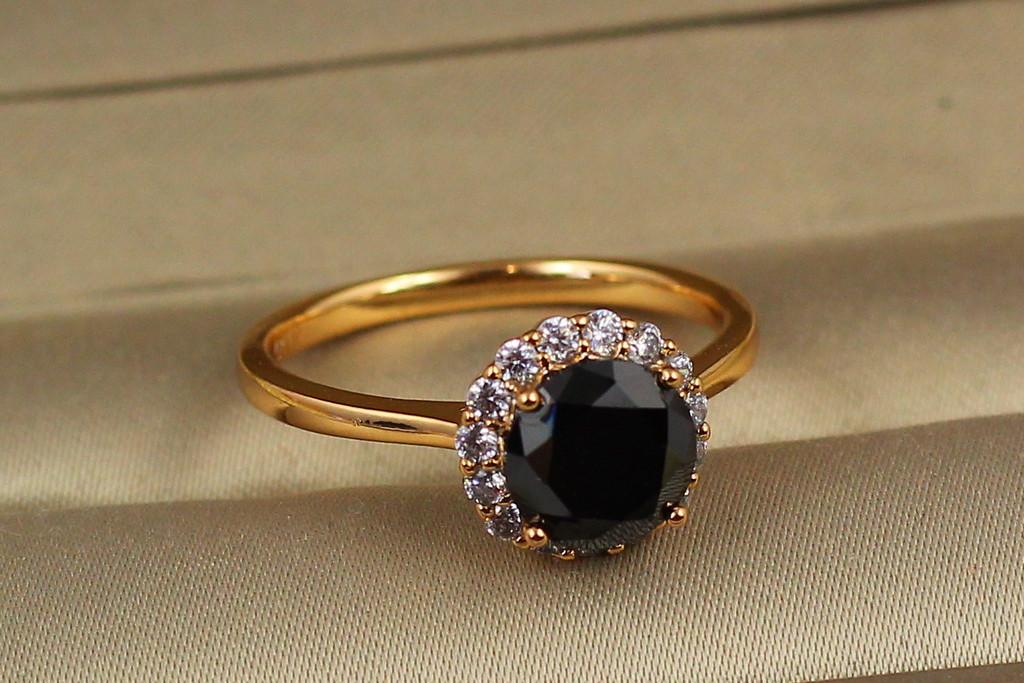 Кольцо Xuping Jewelry с черным камнем р. 17 Золотистый