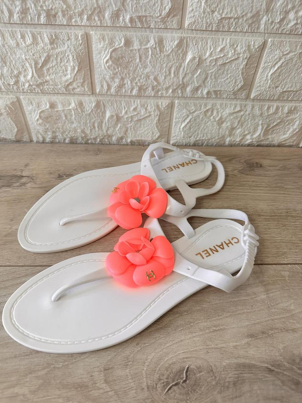 Босоножки шлепанцы женские пляжные р. 40 25 см Белый с розовым (KG-7967) - фото 2 Босоножки шлепанцы женские пляжные р. 40 25 см Белый с розовым (KG-7967) - фото 2