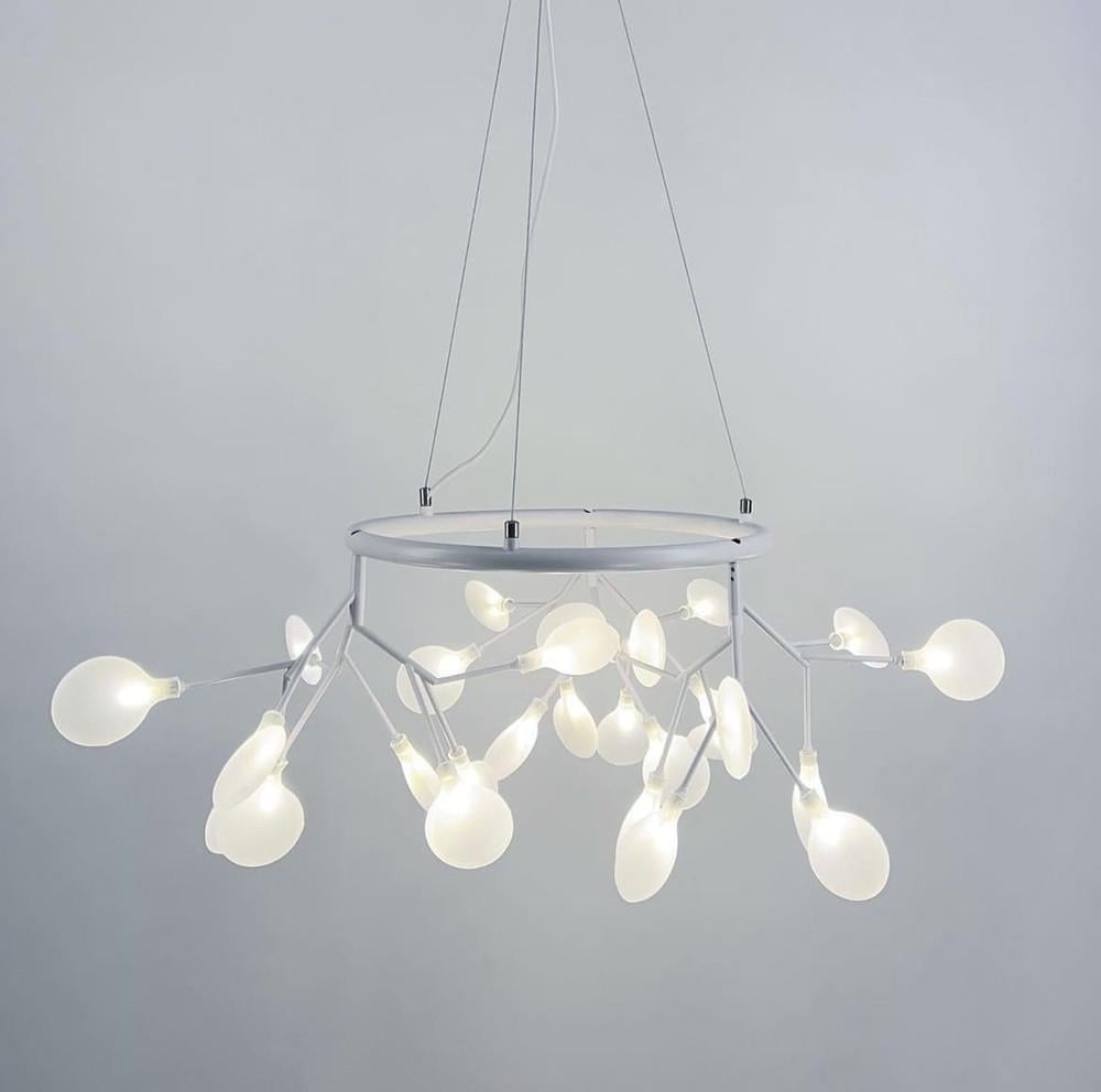 Люстра-кольцо подвесная на 27 прозрачных лампах во флористических мотивах Белый (H687/27 WT_822)