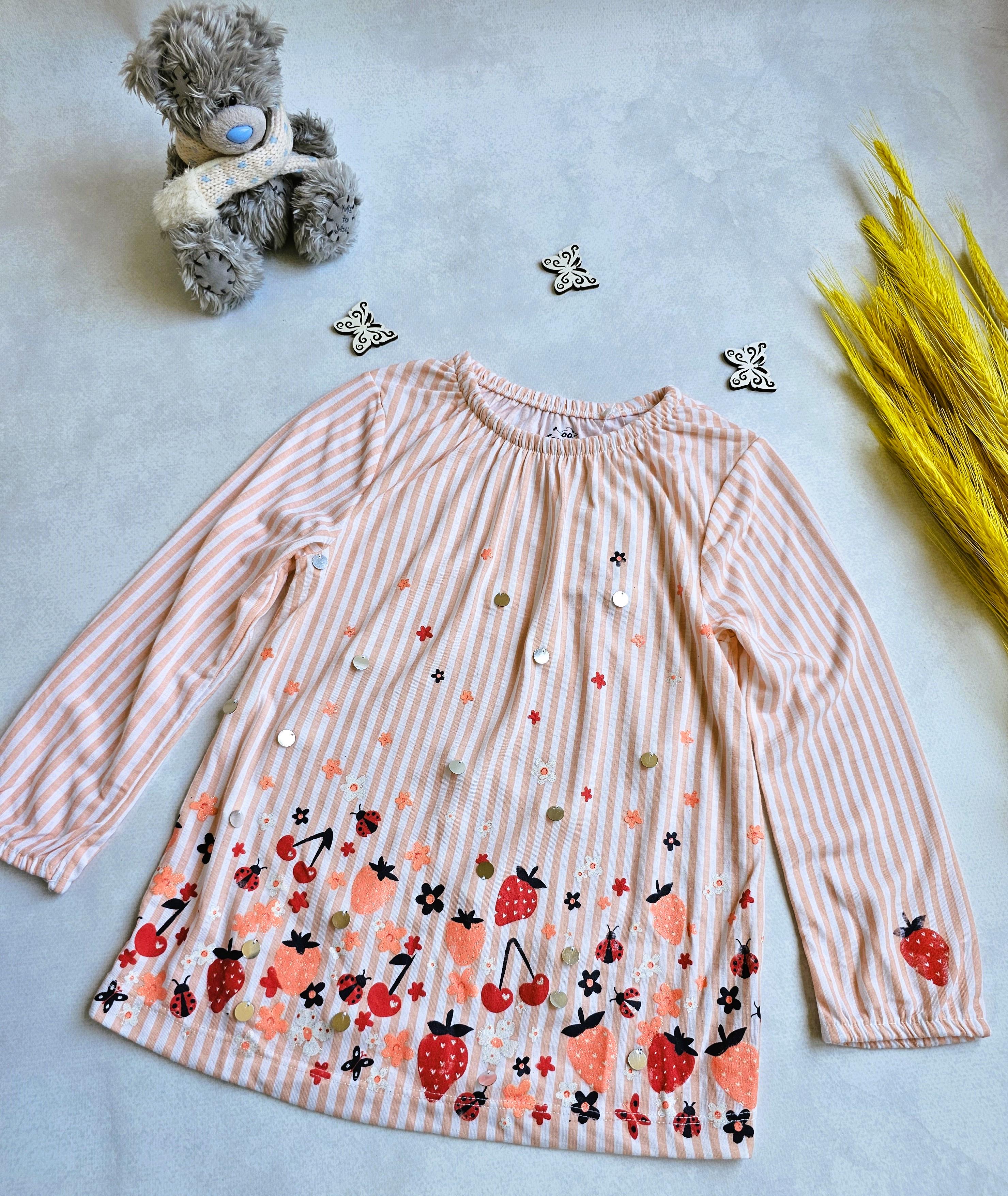 Лонгслив-реглан для девочки Topolino 128 см (885780) Лонгслив-реглан для девочки Topolino 128 см (885780)