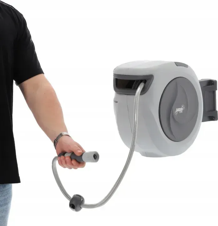 Шланг для поливу з автоматичною котушкою змотування настінною Gardena Roll-Up XL Automatic ZHO9722 20 м Сірий - фото 4 Шланг для поливу з автоматичною котушкою змотування настінною Gardena Roll-Up XL Automatic ZHO9722 20 м Сірий - фото 4