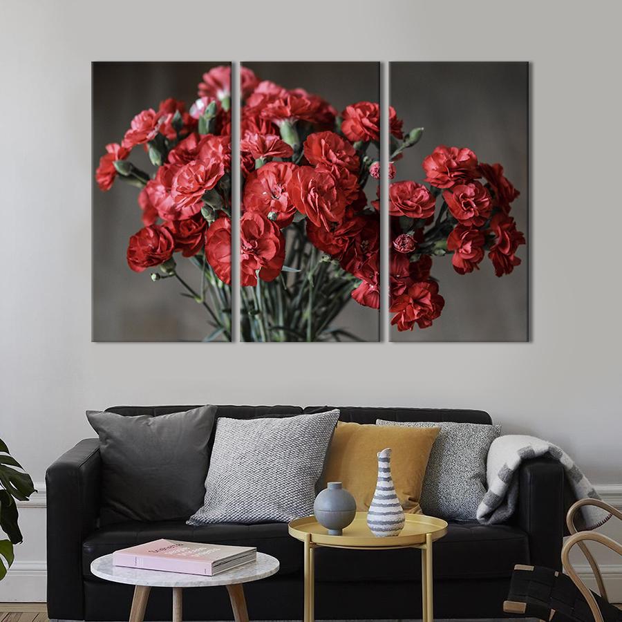 Картина на полотні триптих Букет червоних гвоздиків 78x48 см (793-31)