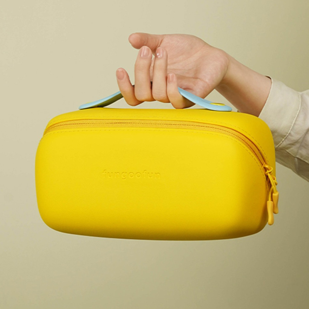 Сумка-косметичка силиконовая дорожная для аксессуаров в ванную комнату и душ водонепроницаемая для путешествий Желтый