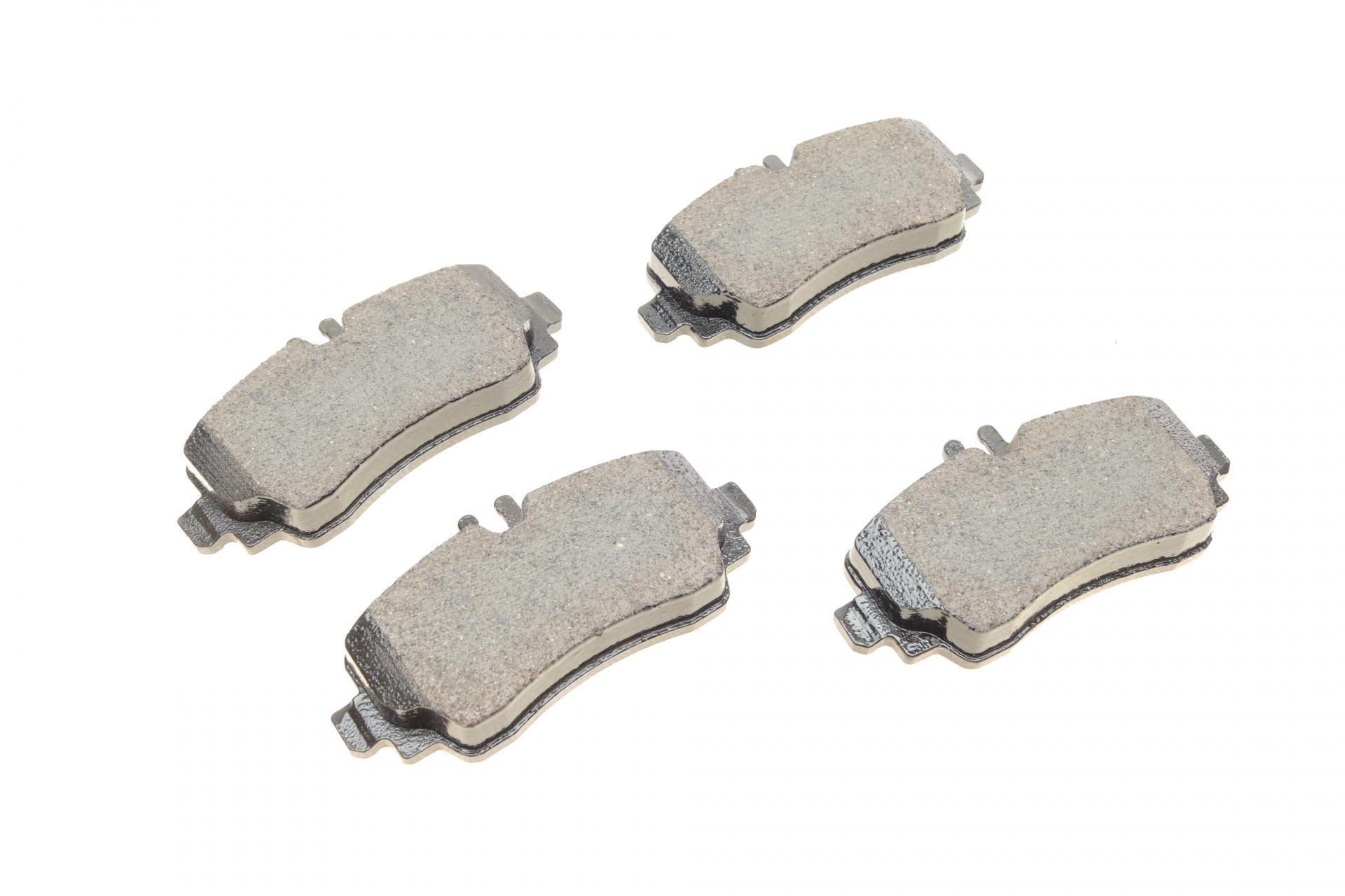 Колодки тормозные передние METELLI MB A-class W168 97-04 (22-0310-0 METELLI)