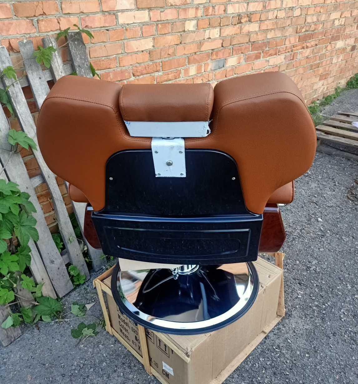 Кресло парикмахерское мужское ДенІС professional Barbershop Elite Коричневый (1865505027) - фото 4 Кресло парикмахерское мужское ДенІС professional Barbershop Elite Коричневый (1865505027) - фото 4