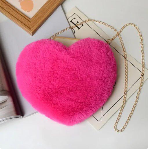 Женская сумка меховая в форме сердца 25х20 см Ярко-розовый