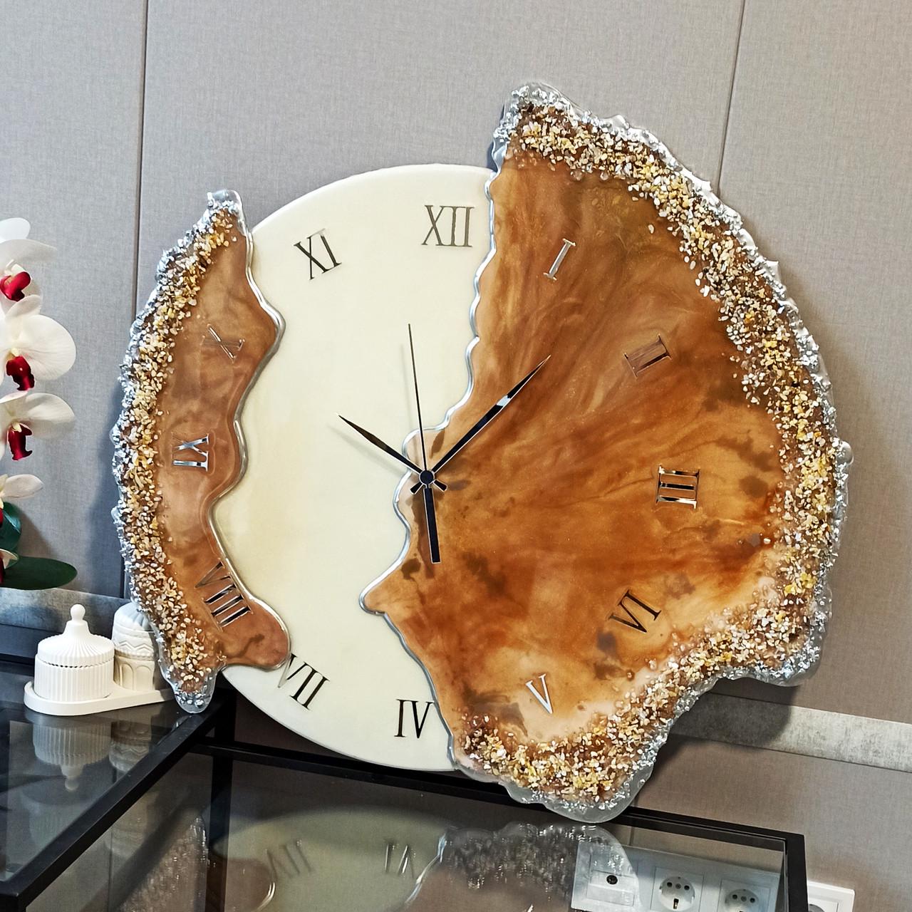 Часы объемные настенные из эпоксидной смолы Лепестки 70 см