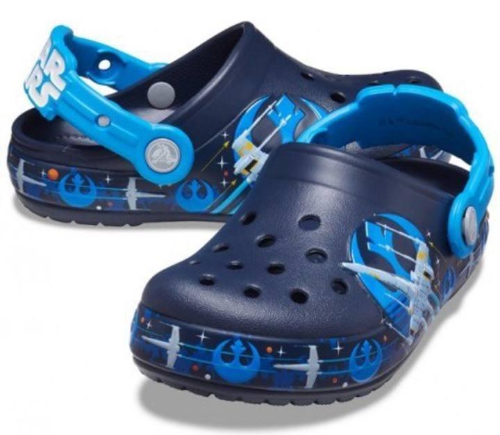 Крокси для хлопчика Crocs Fun Lab Luke Skywalker Lights Navy р. 32/33 Синій (26139)