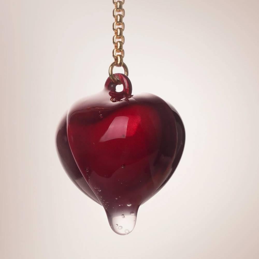 Зажимы на половые губы и клитор UPKO Water Chiming Bells с колокольчиками в форме вишен