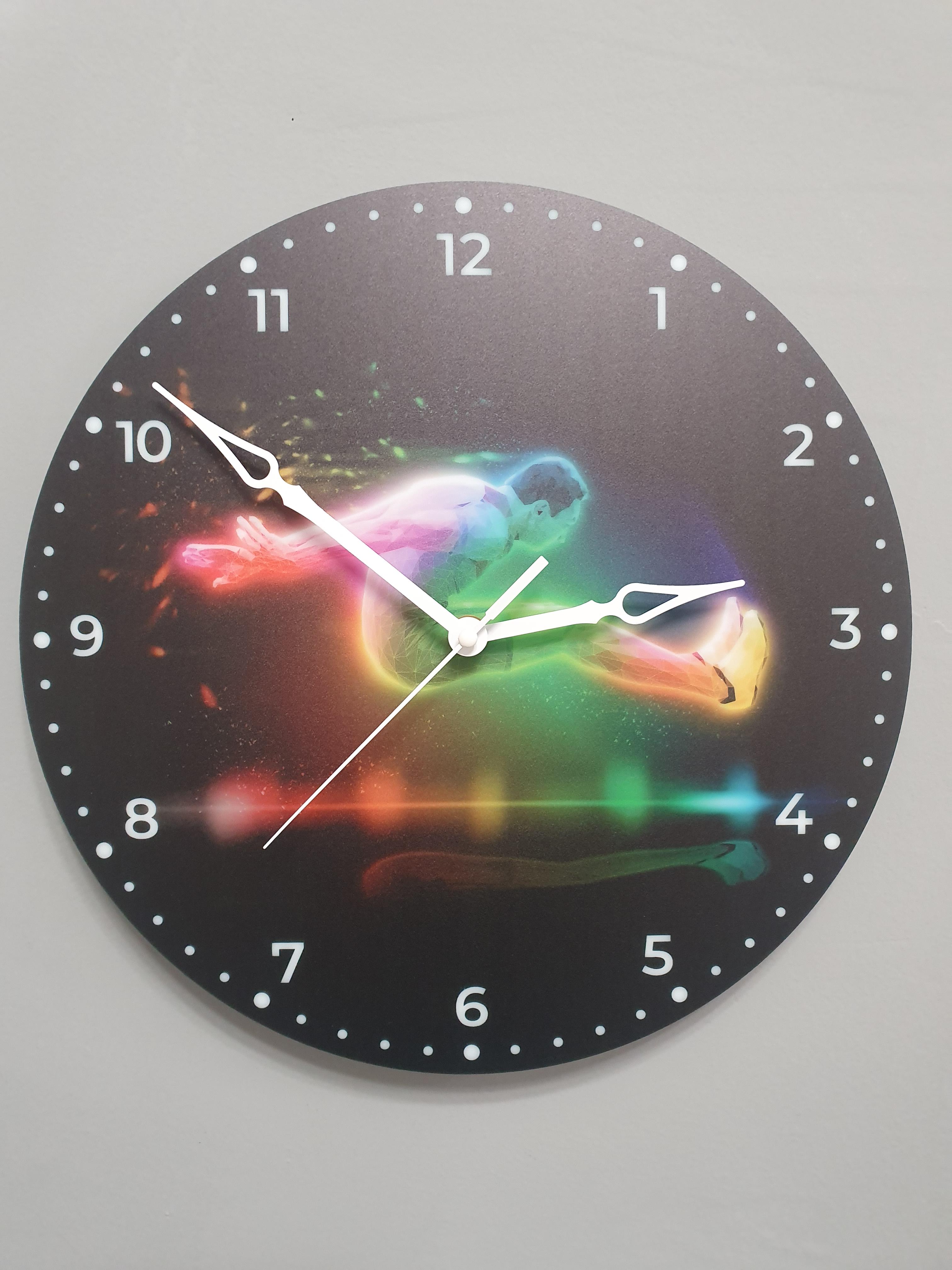 Часы настенные Прыжок в длину (3931)