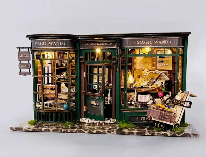 Конструктор румбокс F-032 Магазин волшебных палочек Олливандера (950)