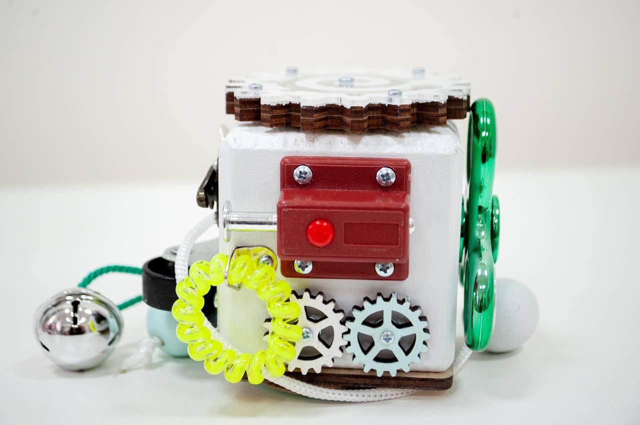 Бізікуб дорожній з дерева 7 см (001) - фото 2 Бізікуб дорожній з дерева 7 см (001) - фото 2