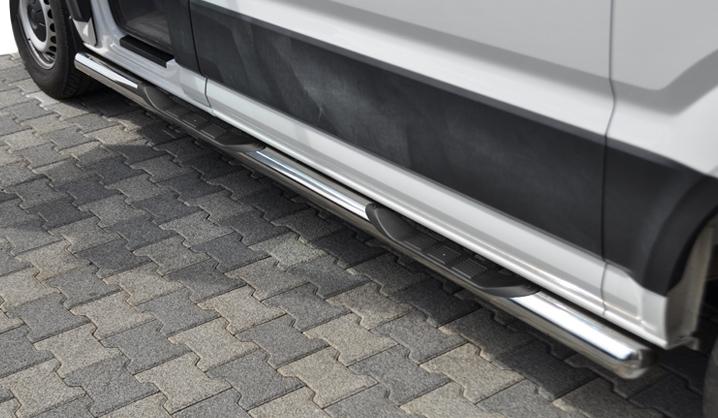 Боковые трубы d60 средняя база CAN для Volkswagen Crafter 2016- гг. нержавеющая сталь Хром