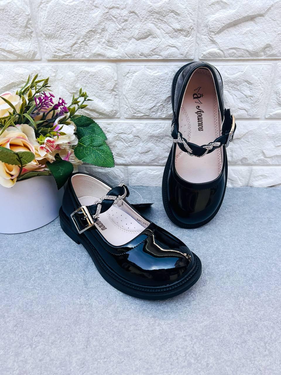 Туфлі класичні для дівчинки Apawwa 1820 р. 31 19,3 см Чорний (1820)